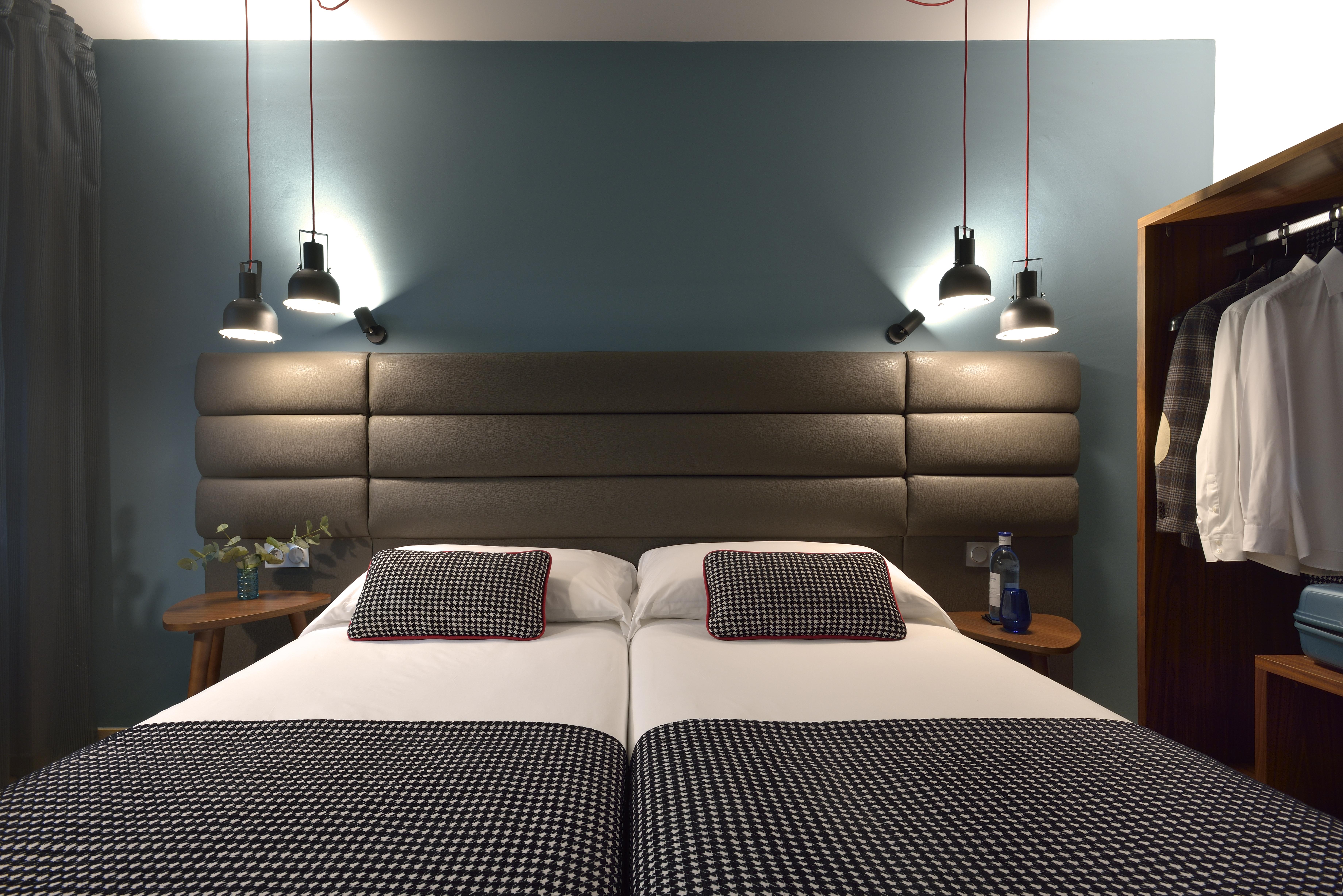 Hotel Pamplona Plaza Екстериор снимка